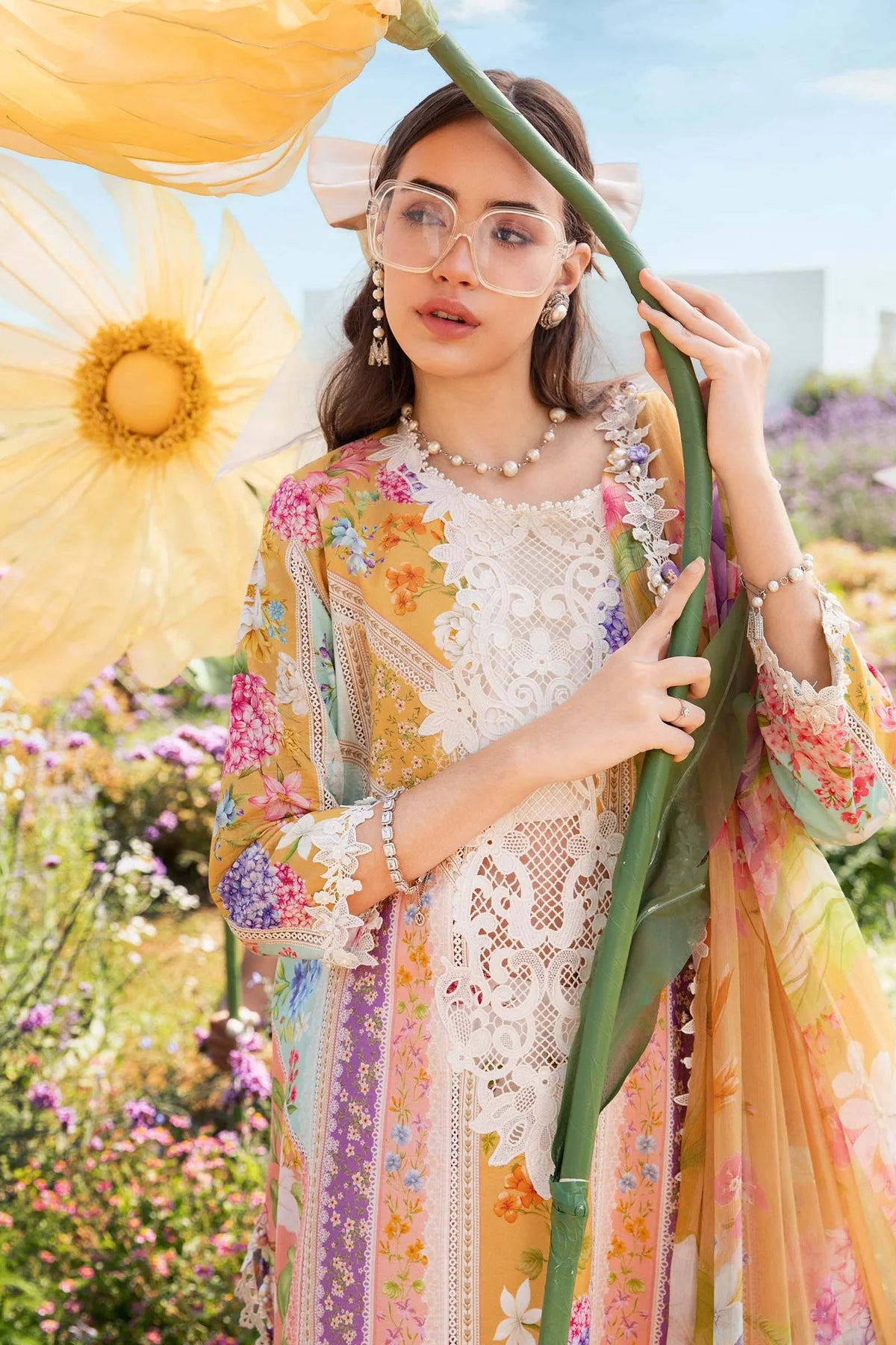 3 Piece Unstitched Printed Lawn Suit |Z.Z-2509-A