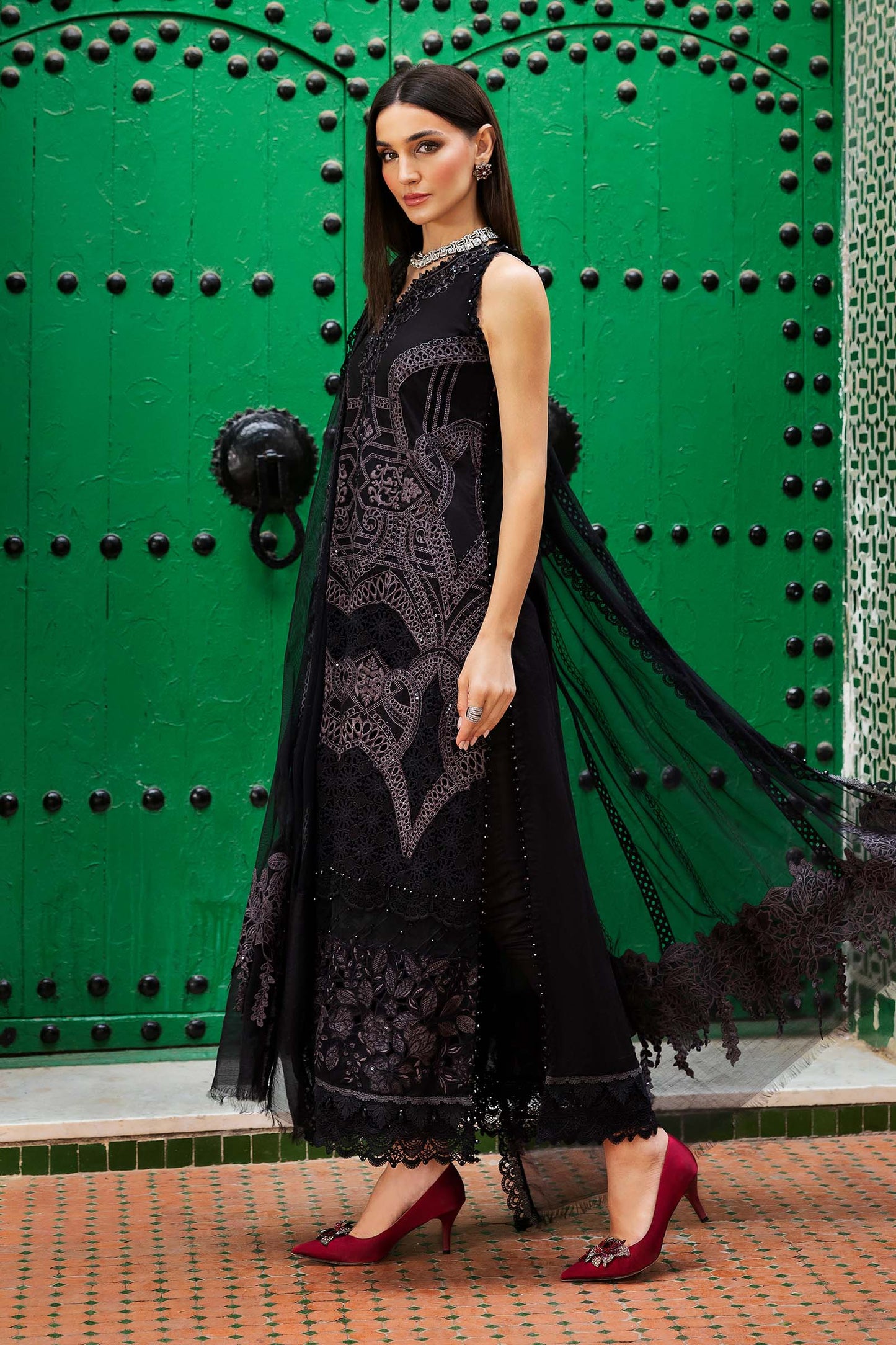 3 Piece Unstitched Embroidered Lawn Suit | D-2512-By Zeenat Zara