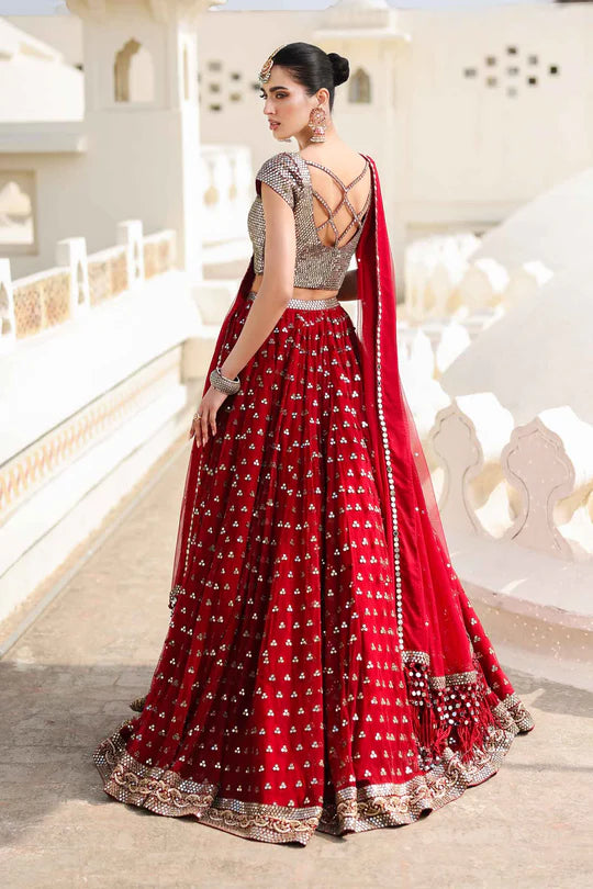 Mumtaz Mahal By Zeenat Zara