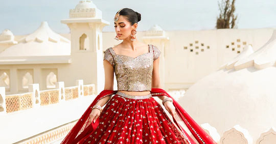 Mumtaz Mahal By Zeenat Zara