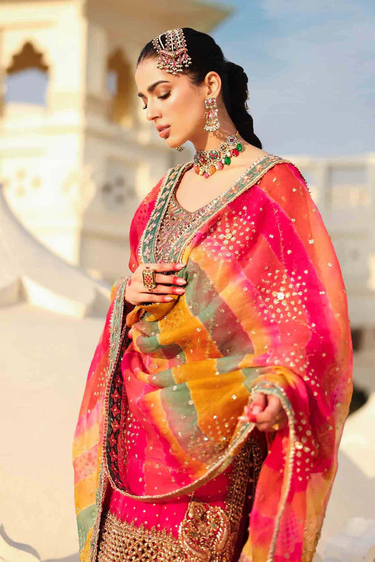 Hur-ul-Nisa By Zeenat Zara
