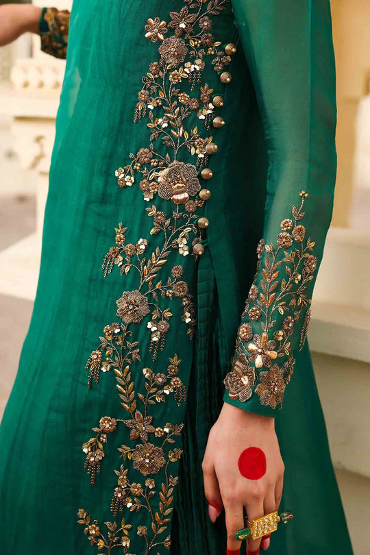 Zamrood Ara By Zeenat Zara