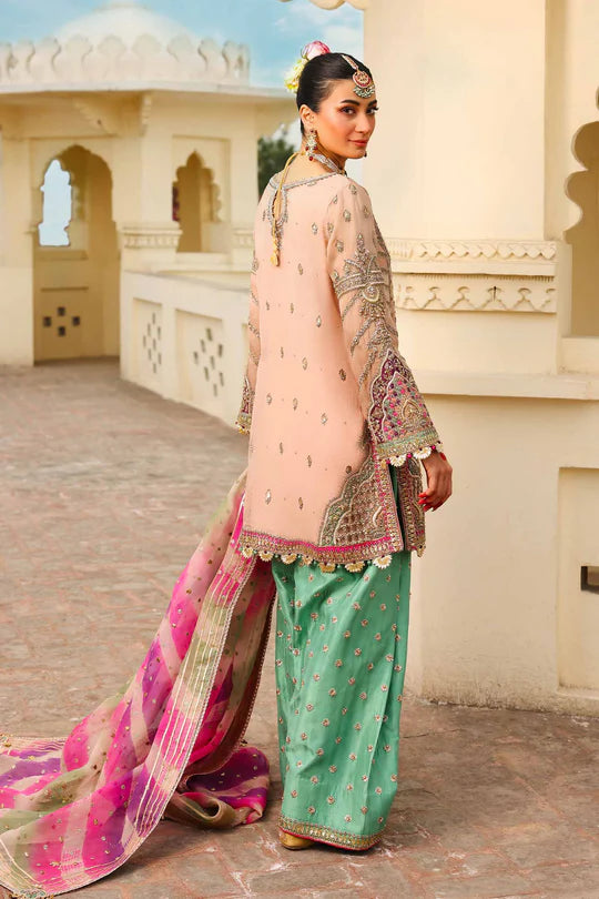 Zeenat-un-Nisa By Zeenat Zara