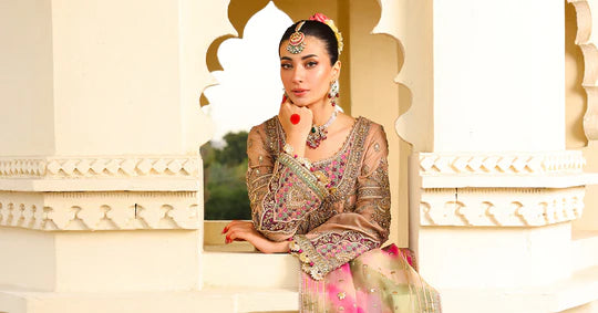 Zeenat-un-Nisa By Zeenat Zara