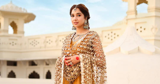 Roshanara Begum By Zeenat Zara