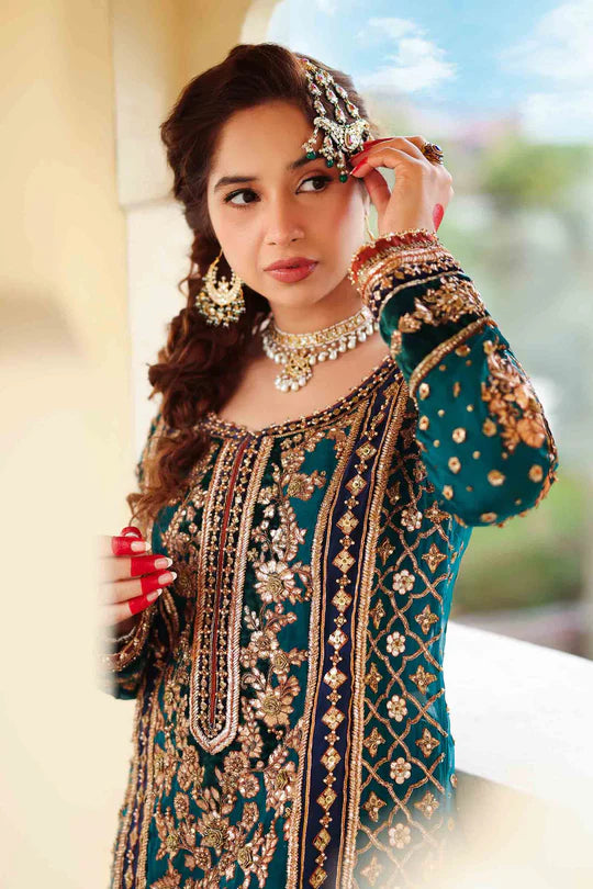 Begum Jahanara By Zeenat Zara